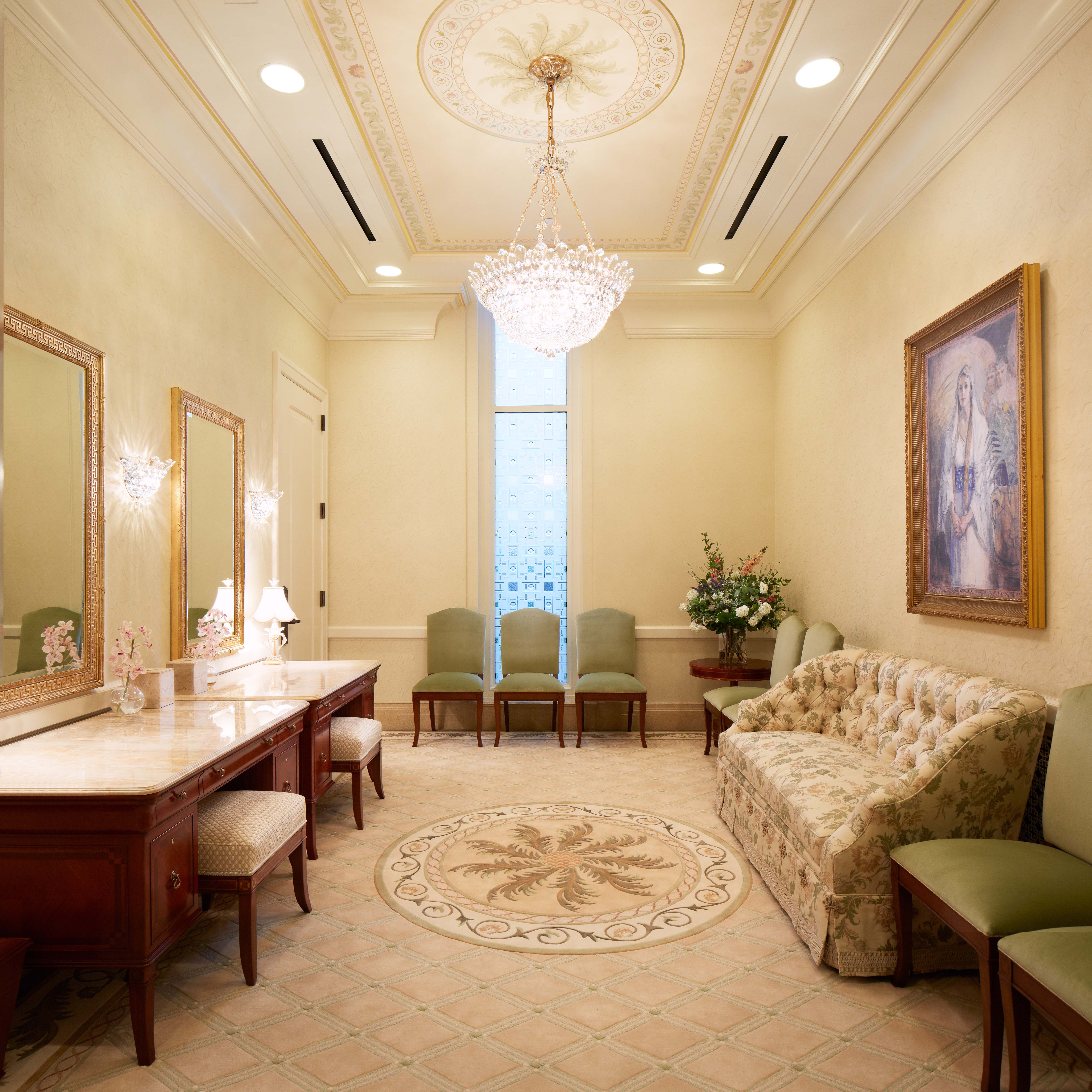 The Tegucigalpa, Honduras Temple Bride's Room